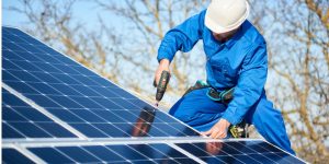 Installation Maintenance Panneaux Solaires Photovoltaïques à Brossay